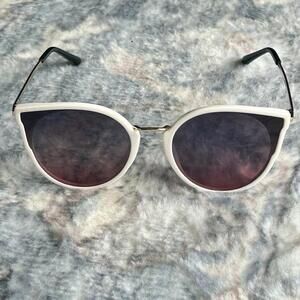 White Cat Eye Sunglasses Women’s Stylish Feminine